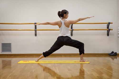 Εισαγωγή στην ashtanga yoga με την Gigi Krueger - Μάθημα δωρεάν (Modulor Dance Space)