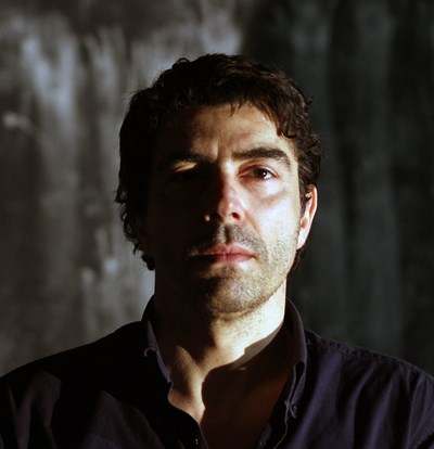 Γιάννης Καρούνης: "Είμαστε αισθητήρες του σύμπανος"