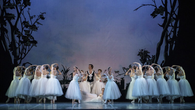 Μπαλέτο της Εθνικής Όπερας της Οδησσού // Les Sylphides